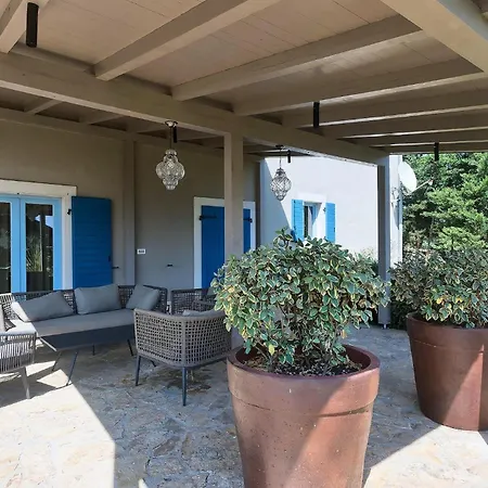 Stancija Cabrunici Holiday home